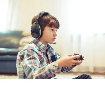 Comment les jeux vidéo profitent au développement des enfants