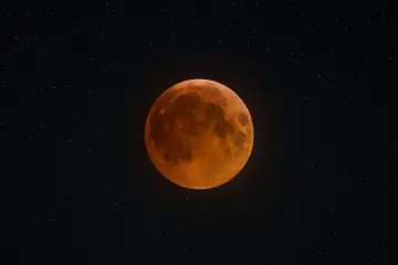 Calendario de eclipses y lluvias de estrellas visibles en Chile 2025