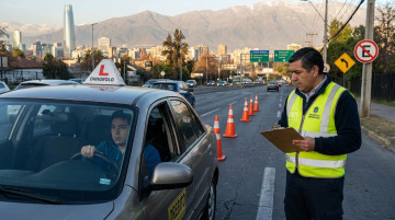 Cómo obtener la licencia de conducir en Chile: clases de licencias, exámenes y pasos para el proceso municipal