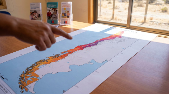 Mapa de niveles de radiación UV en las regiones de Chile